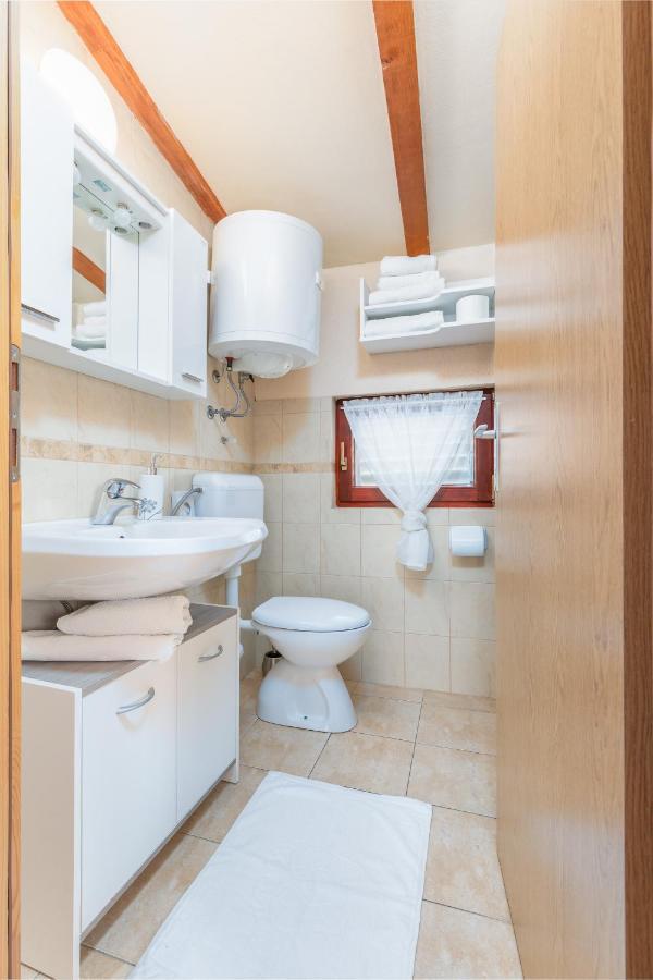 Holiday Home Nadia Pula Ngoại thất bức ảnh