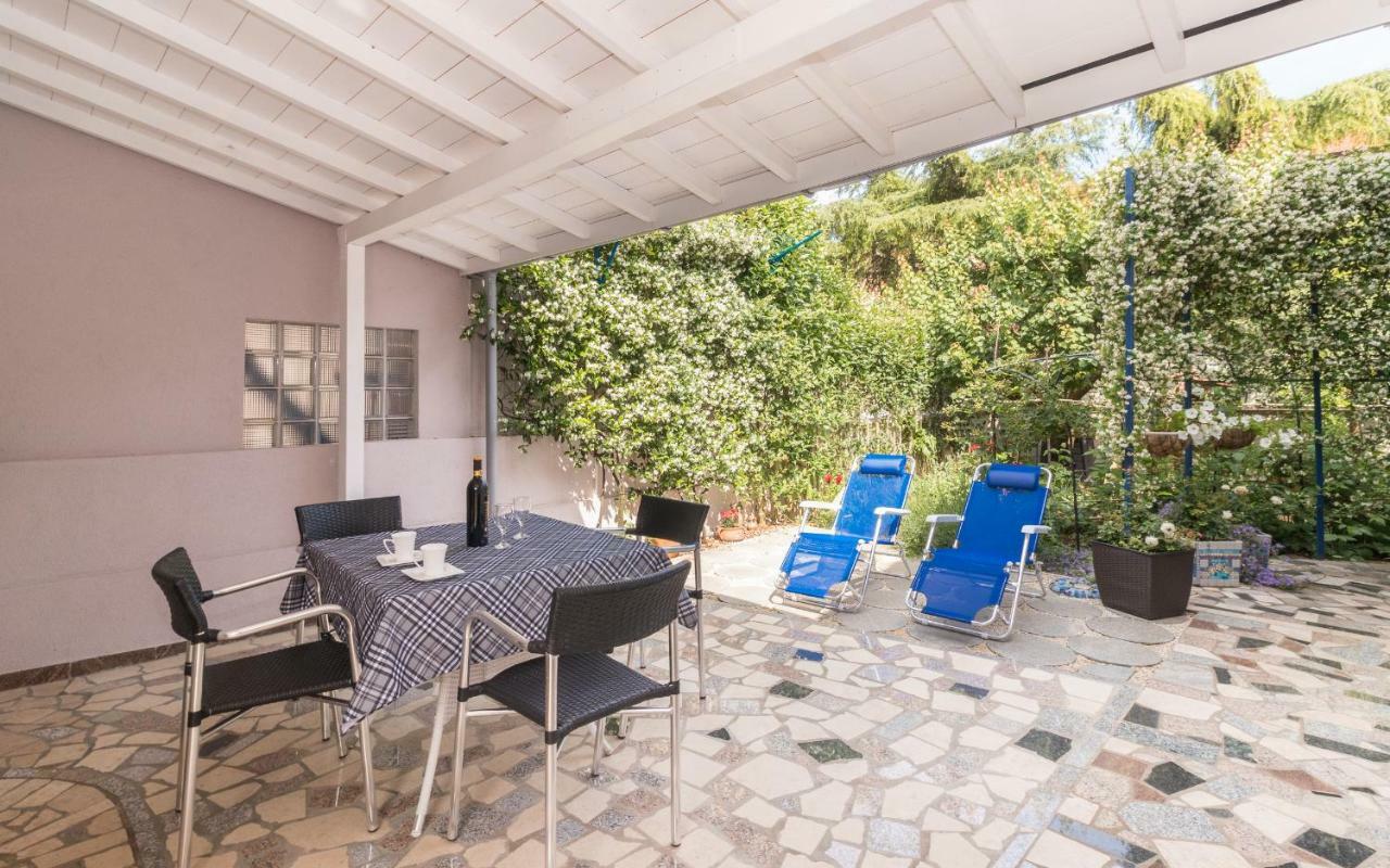 Holiday Home Nadia Pula Ngoại thất bức ảnh